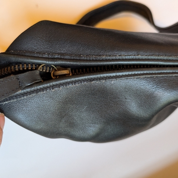 VINTAGE Coach HELEN Black Leather Bucket Shoulder Crossbody Bag K6M 9953 - Picture 14 of 16